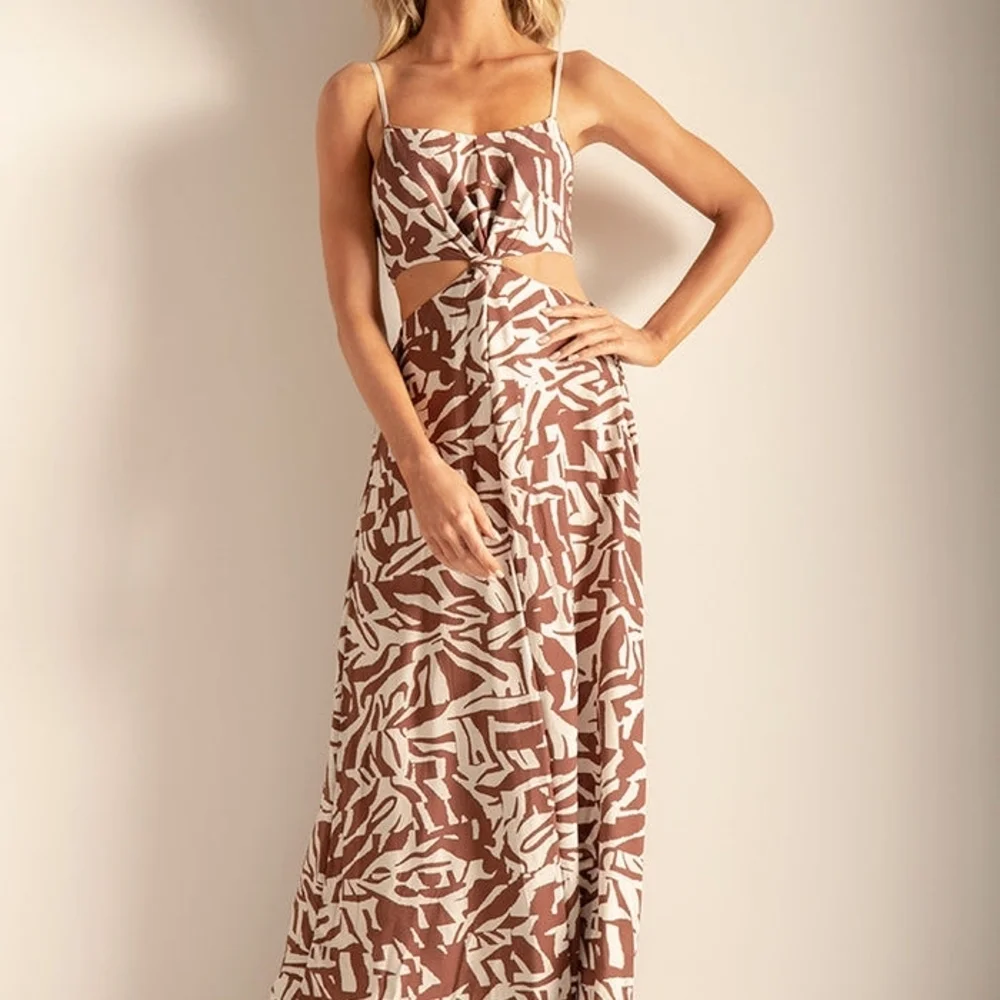 Touche Brown and White Patterned Maxi Dress Size M Cut Outs Bohemian Boho - Picture 2 of 5